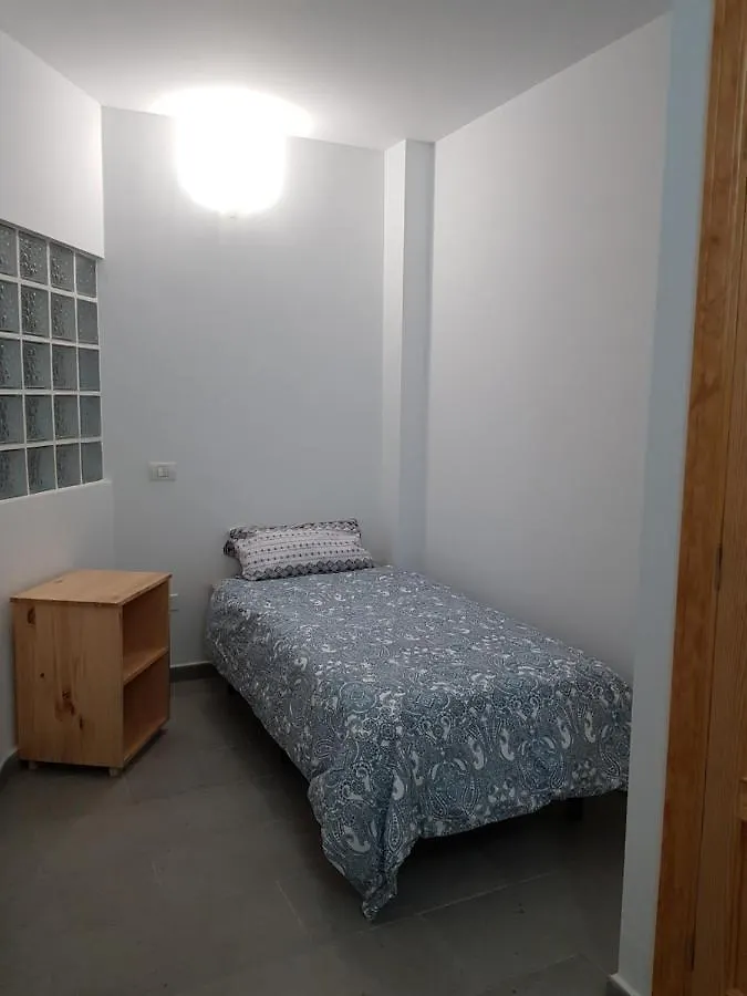 Apartamento Privado: Tranquilo Oasis Cerca del Aeropuerto TF Norte La Laguna  Spain